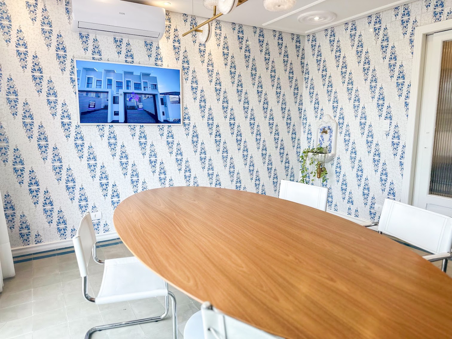 Sala de reunião - Tyuco Imóveis